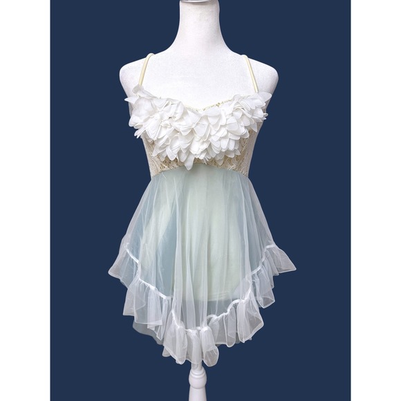 Curtain Call Costumes Dresses & Skirts - Curtain Call Dance Costume Womens ASM White Blue Lace Petal Lyrical Ballet Fairy